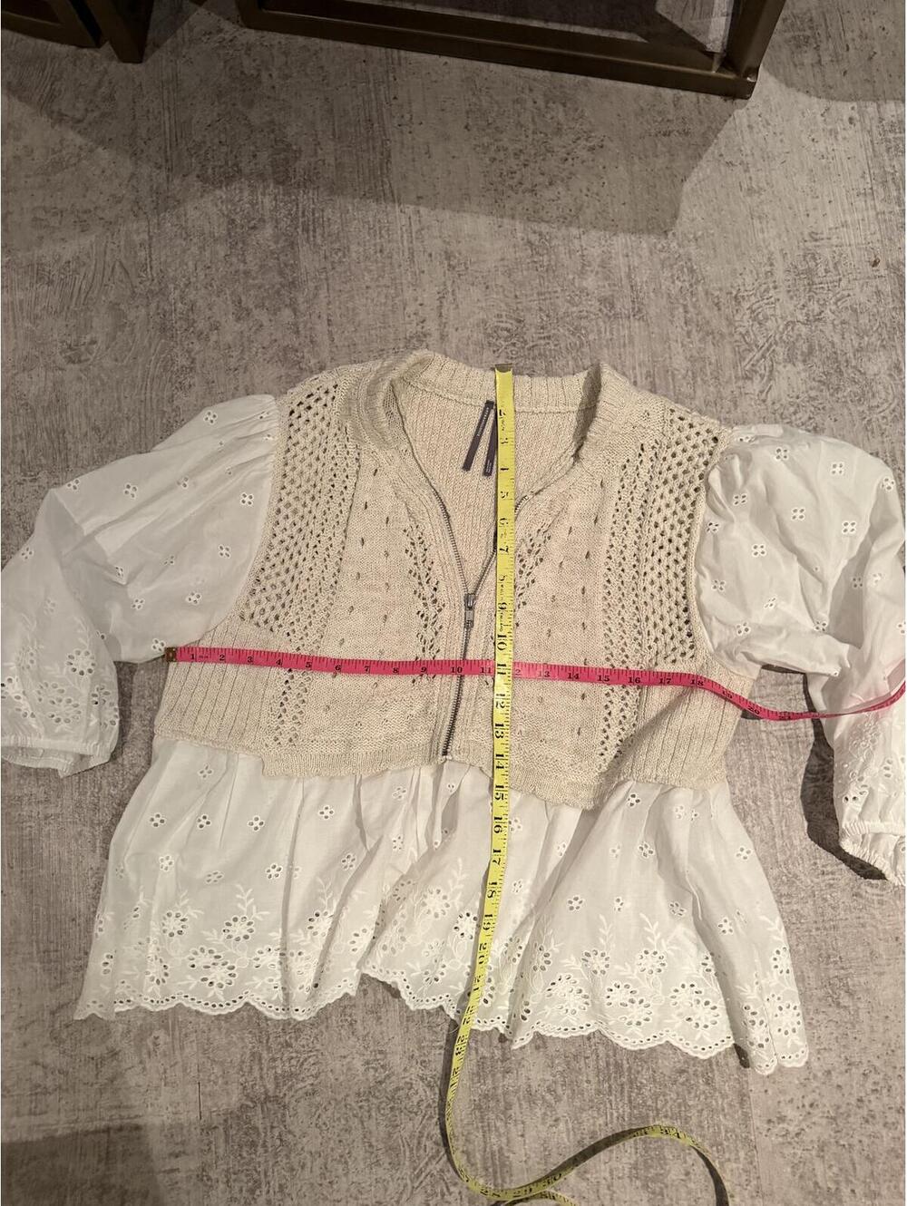 NWOT Anthroplogie half sleeve cotton sweater vest eyelet blouse top whimsy boho - Picture 4 of 6